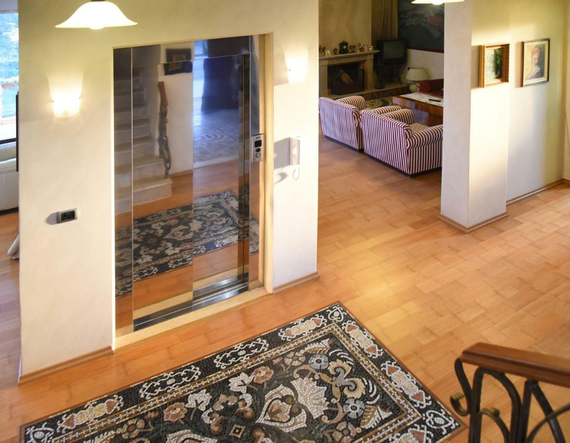 #ioniahouse Surrel *