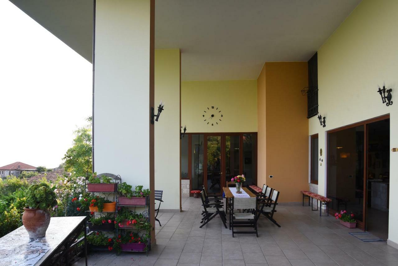 #ioniahouse Surrel